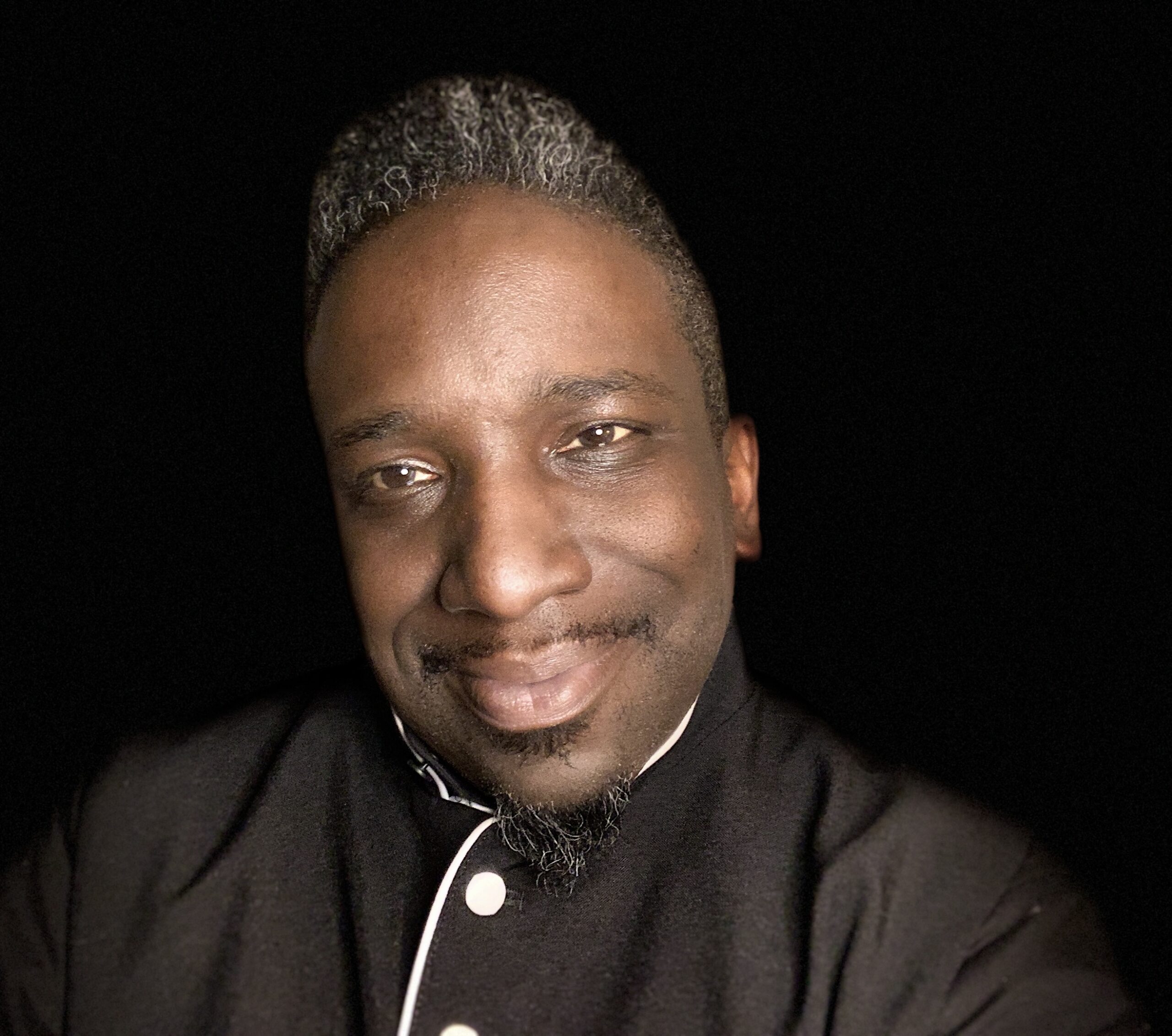 Verdis Headshot copy